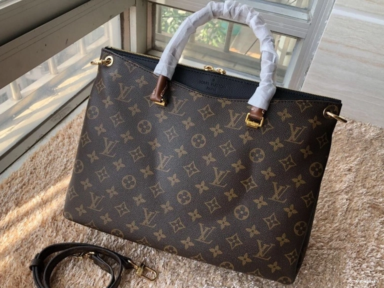 Louis PALLAS Vuitton 0506